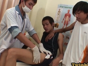 Asian patient gets a medical check-up by twink doctors, but it's more than a routine exam. They take turns anally pleasuring him in a steamy threesome.