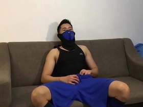 Handsome Chinese lad craves a kinky rendezvous. He's eager to explore his sexuality, donning a mask for anonymity. Watch as he immerses in a world of gay passion, embracing diverse cultures and desires.